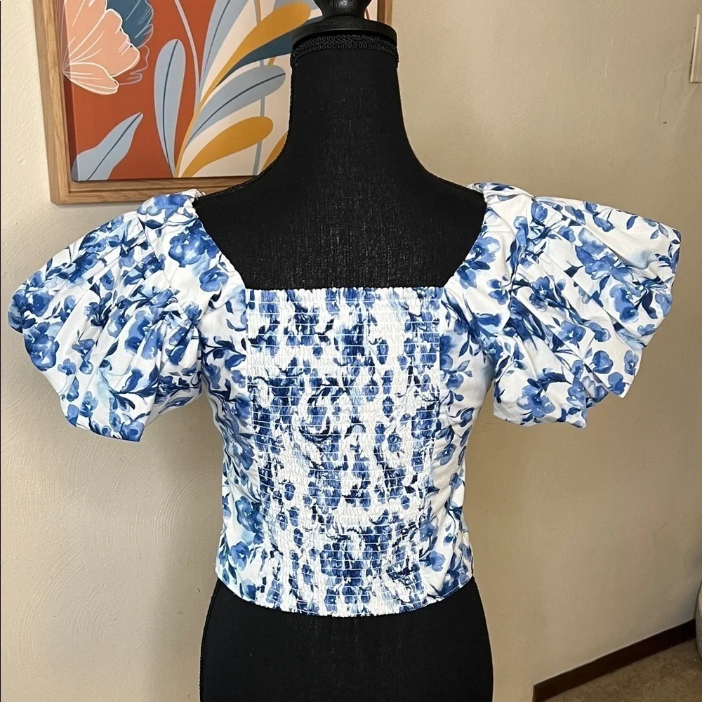 Abercrombie & Fitch Drama Puff Sleeve Sweetheart Floral Top Size S